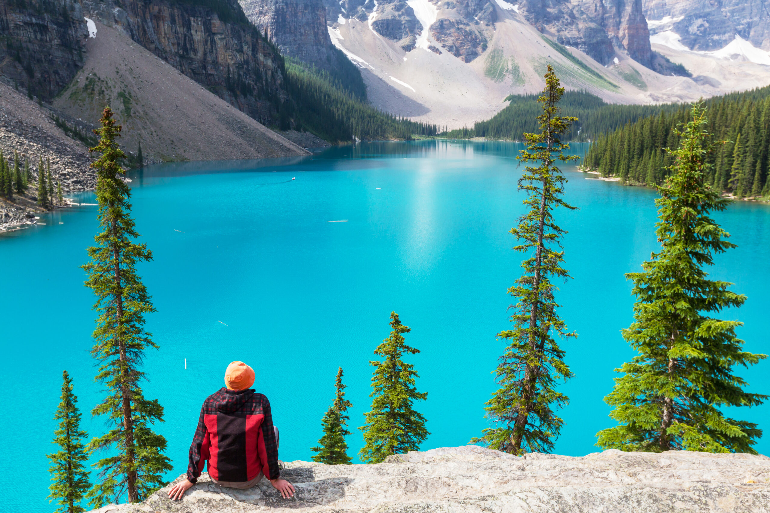 Beautiful,Moraine,Lake,In,Banff,National,Park,,Canada